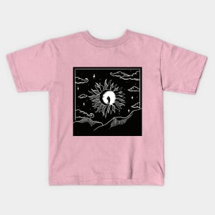 Valentines day - Romantic sun and moon in sky - Black and white Kids T-Shirt